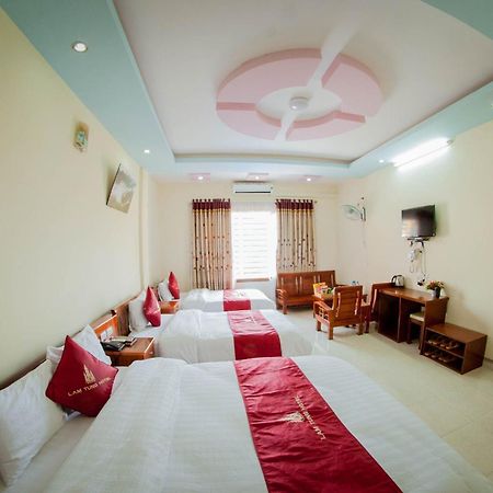 Lam Tung Hotel Dong Van - By Bay Luxury Exterior photo