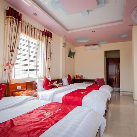 Lam Tung Hotel Dong Van - By Bay Luxury Exterior photo