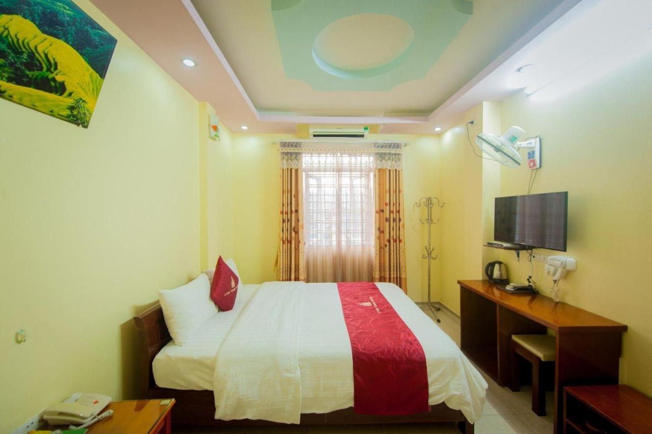 Lam Tung Hotel Dong Van - By Bay Luxury Exterior photo